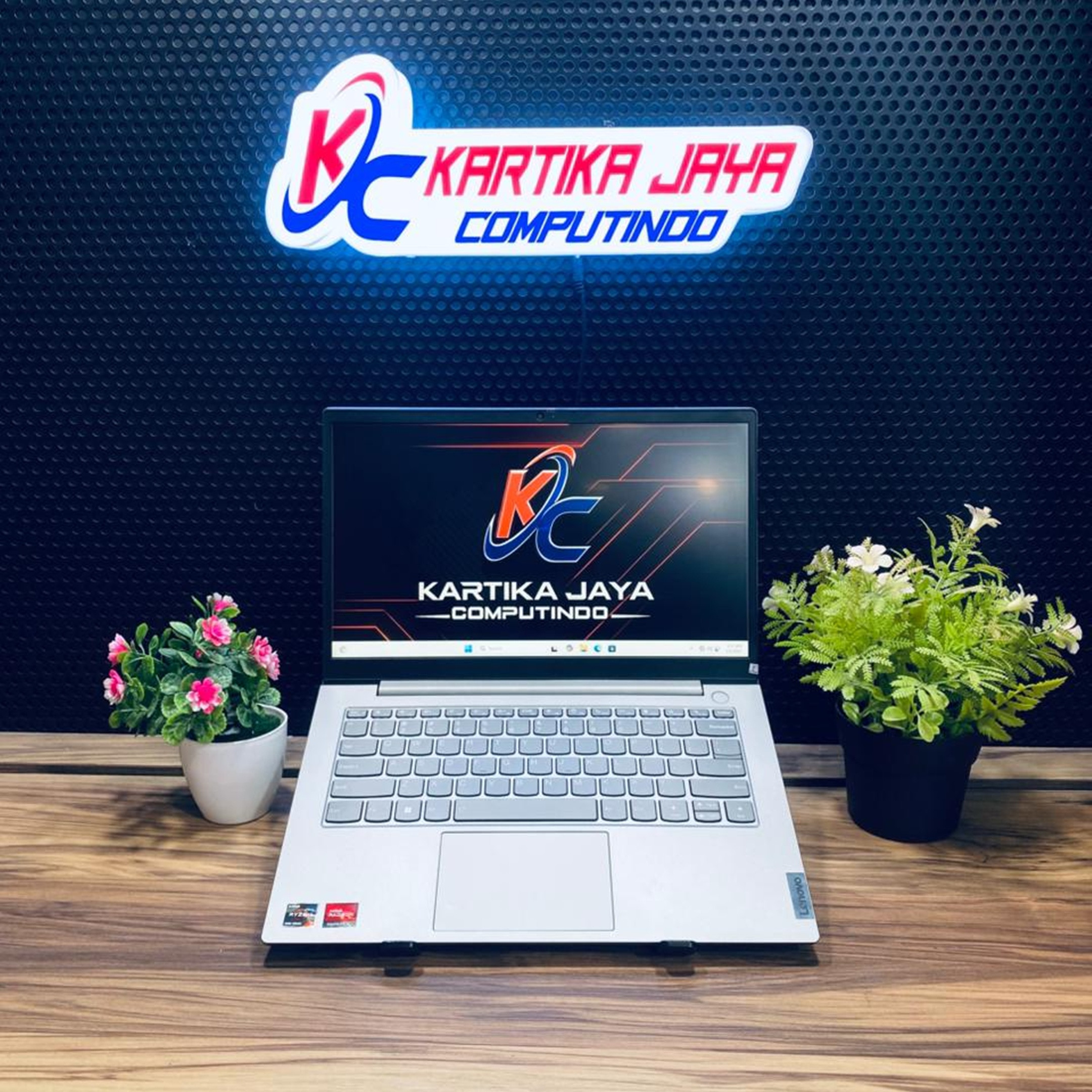 LENOVO THINKBOOK 14 AMD RYZEN 7 RAM 16 SSD 